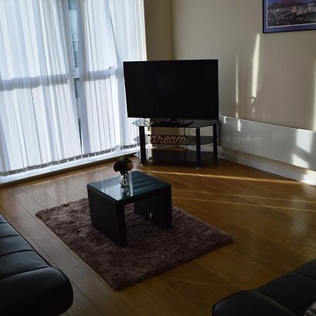 Bambz Luxury Aparment Manchester Exterior photo